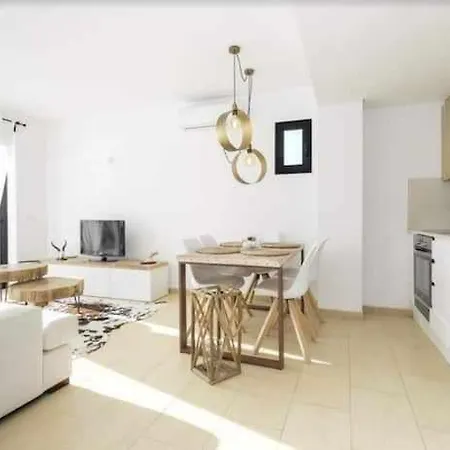 Maravilloso Apto De Diseno A 1 Minuto De La Playa Lejlighed